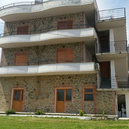 Velaj Apartments Orikum Exterior foto
