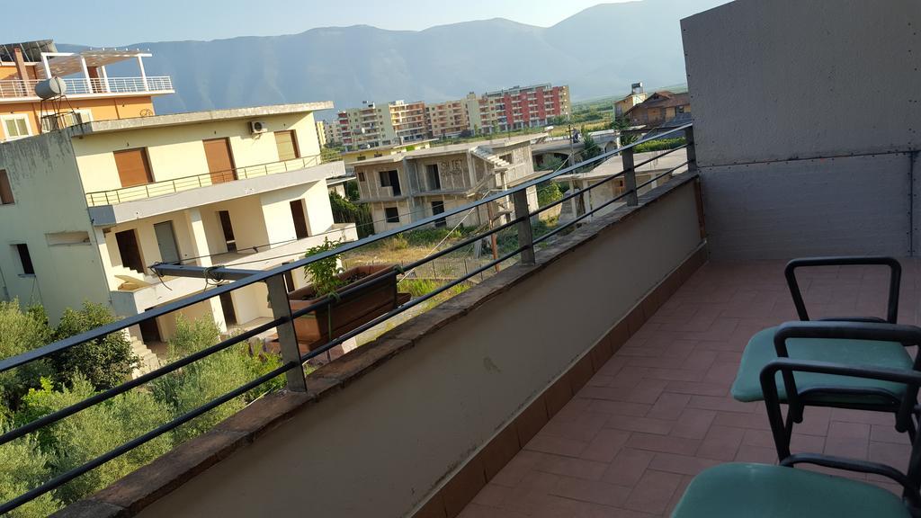 Velaj Apartments Orikum Exterior foto
