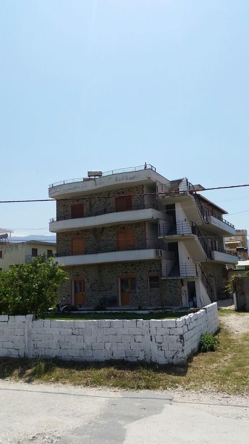 Velaj Apartments Orikum Exterior foto